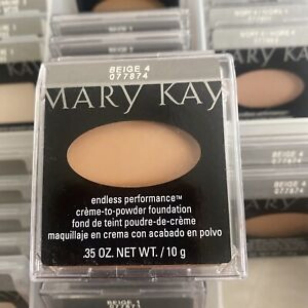 Mary kay Cream to Powder Foundation in Beige 4.
